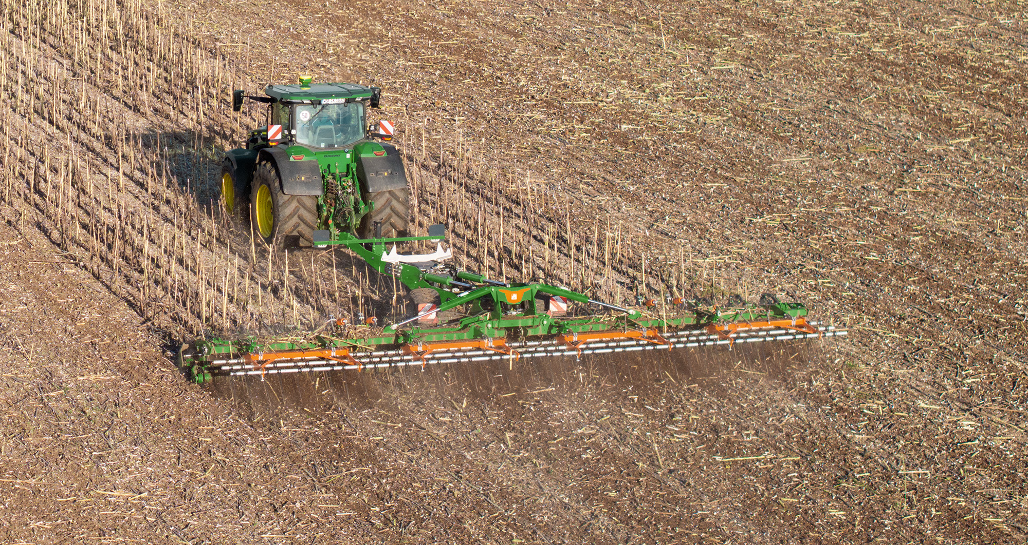 TopCut12000-2T_JohnDeere_d0_kw_DJI_20241016162718_0691_20250929_d1_260624_erweitert