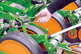 Tiefenverstellung mit Spindel