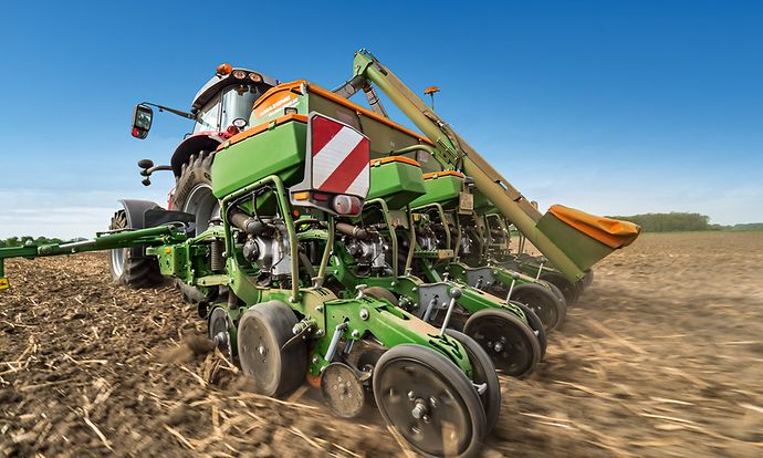 Precea4500-2C_MasseyFerguson_d0_kw_P4245858_d1_190815